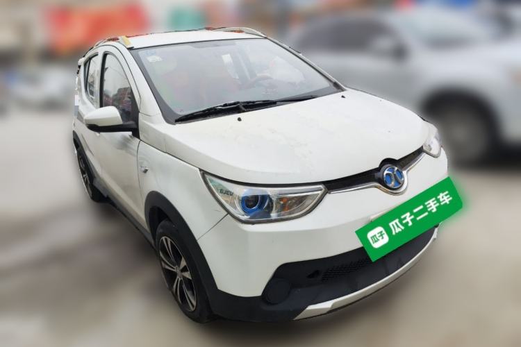 Used BAIC New Energy EC 2017 EC180 Dynamic Edition Front Right 45 Deg