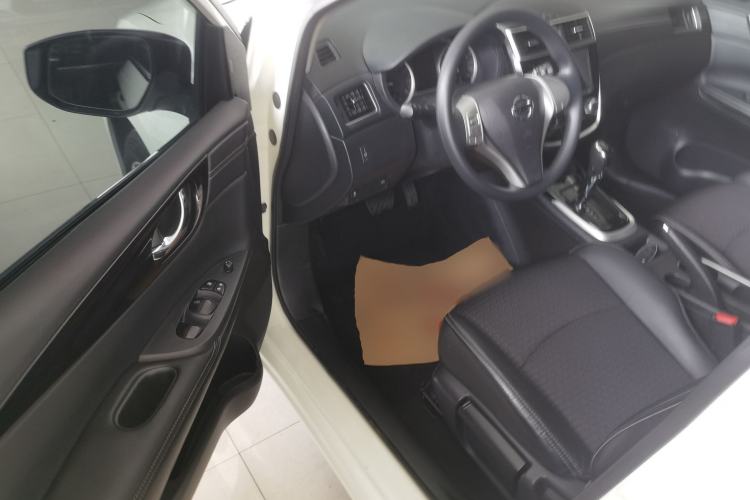 Used Nissan Tiida 2019 1.6L CVT Smart Enjoyment Version China VI Standard Driver Seat