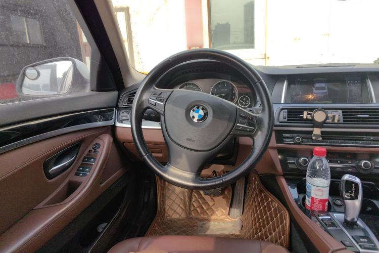 Used BMW 5 Series 2014 520Li Elegant Model