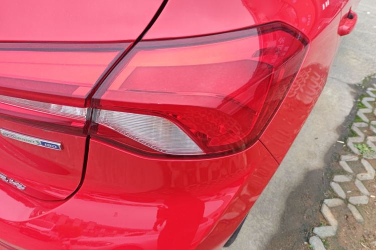 Used Ford Focus 2021 Hatchback EcoBoost 180 Automatic ST Line Right Rear Taillight