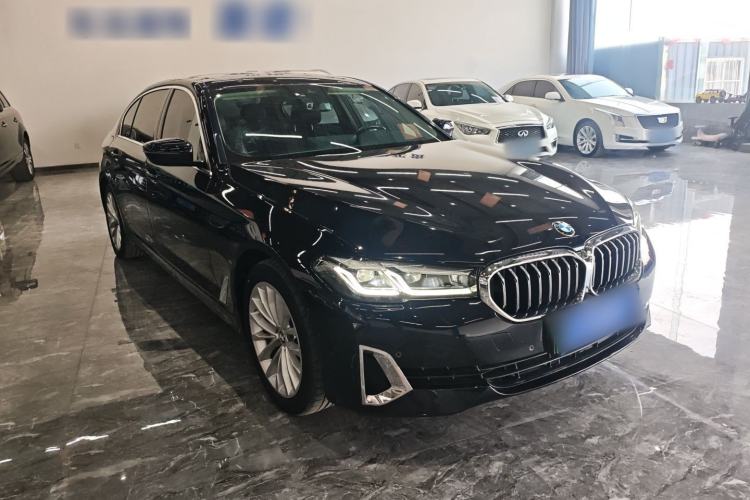 Used BMW 5 Series New Energy 2021 Updated 535Le Luxury Package Front Right 45 Deg