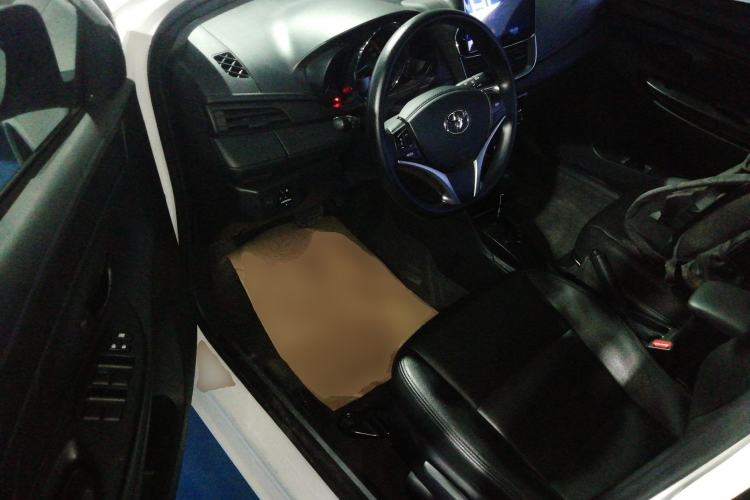 Used Toyota YARiS L Zhi Xuan 2022 1.5L CVT Leading PLUS Edition
