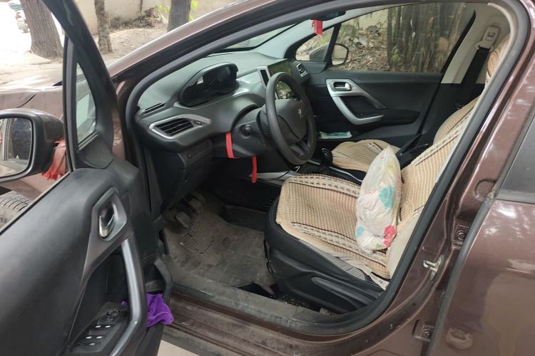 Used Peugeot 2008 2014 1.6L Manual Trend Edition
