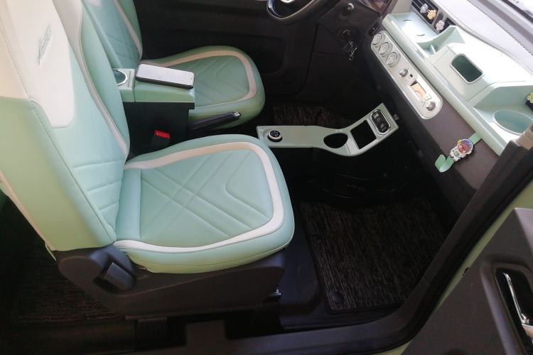 Used Wuling Hongguang MINIEV 2021 Macaron Premium Model – Lithium Iron Phosphate