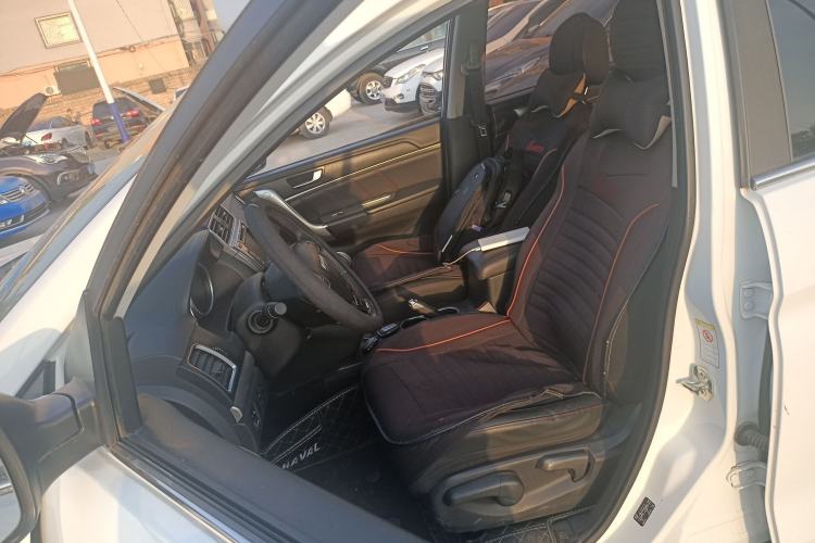 Used Haval M6 2018 1.5T Manual Two-Wheel Drive Elite Model Left Front Seat