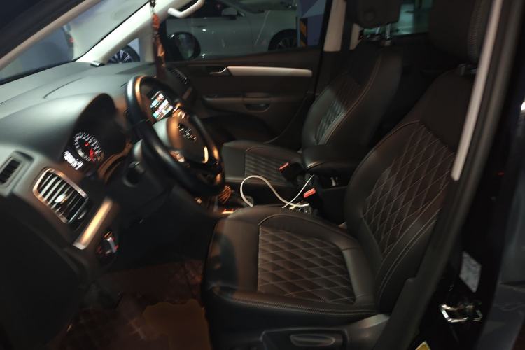 Used Volkswagen Sharan 2018 380TSI Comfort Edition 7-Seater Left Front Seat