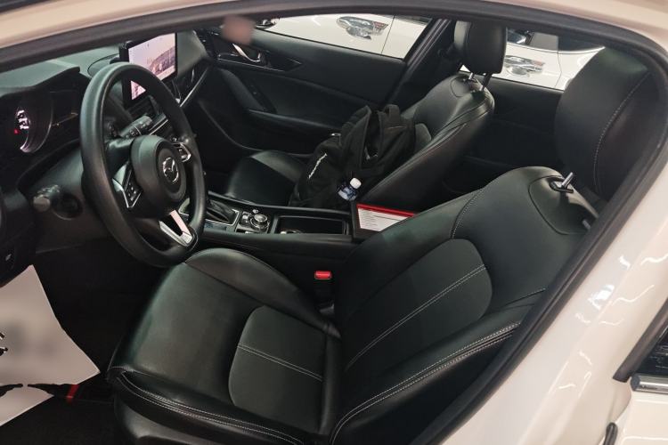 Used Mazda CX-4 2021 2.0L Automatic Two-Wheel Drive Blue Sky Dynamic Edition Left Front Seat