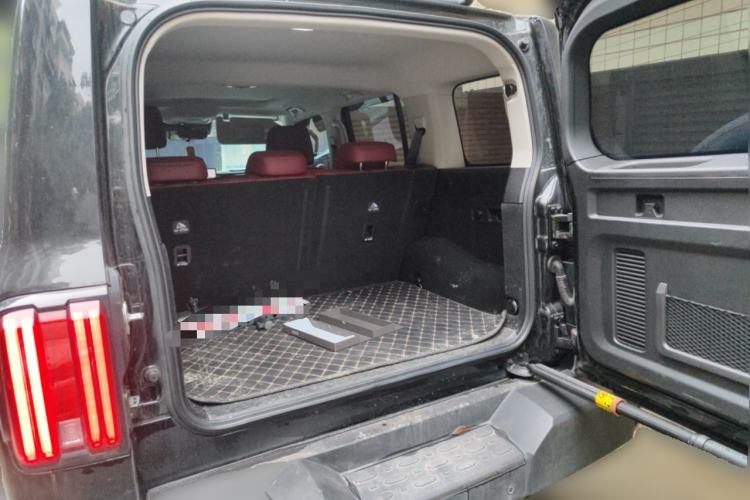 Used Tank 300 2025 2.0T Conqueror Trunk