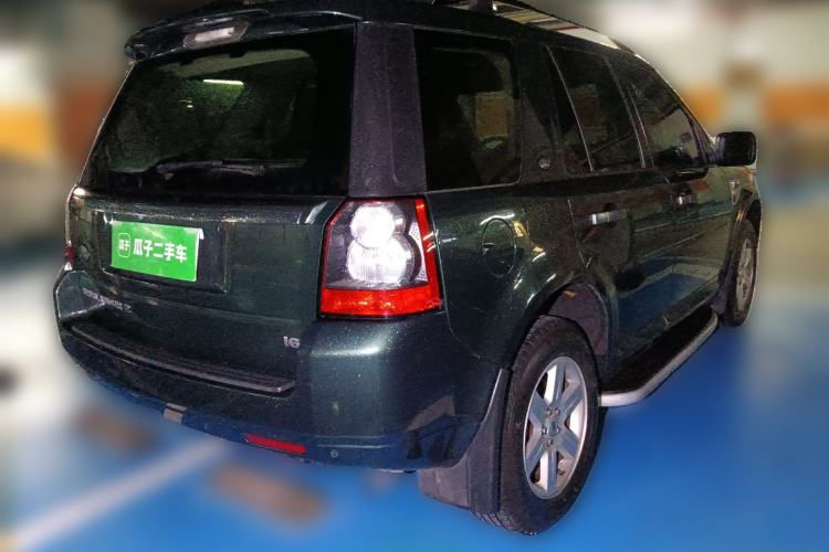 Used Land Rover Freelander 2 2011 3.2L i6 SE Gasoline Version Rear Right 45 Deg