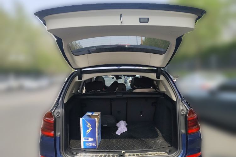 Used BMW X3 2018 xDrive25i M Sport Package China VI Trunk