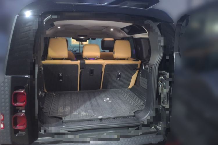 Used Land Rover Defender 
