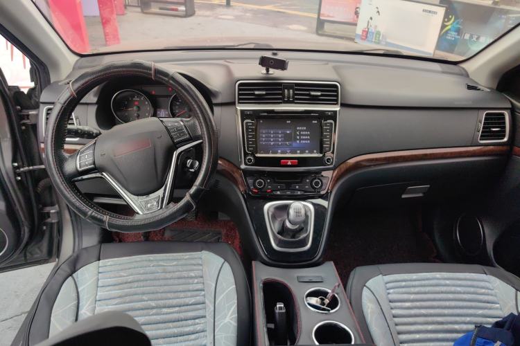 Used Haval H6 2013 Sport Edition 1.5T Manual Two-Wheel Drive Prestige Model