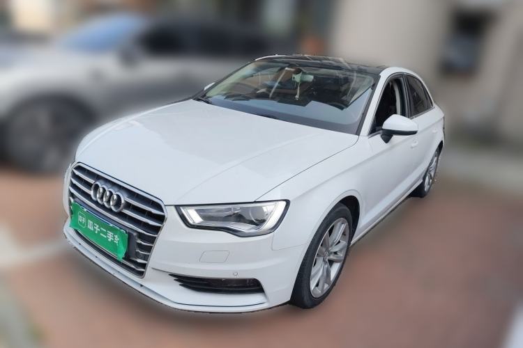 Used Audi A3 2016 Limousine 35 TFSI Style Edition Guazi used car, China used car export, Used car for sale, Used cars, Cheapest cars for sale