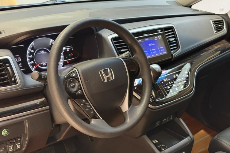 Used Honda Odyssey 2018 2.4L Luxury Edition