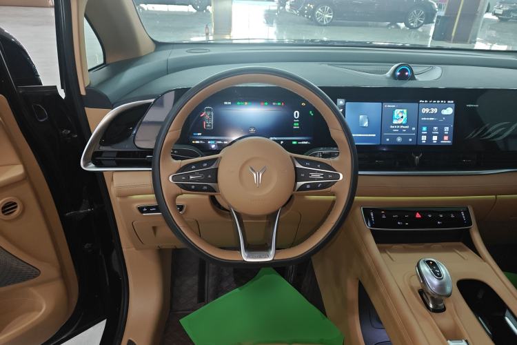 Used VOYAH Dream 2024 PHEV Extended-Range Premium Edition Steering Wheel