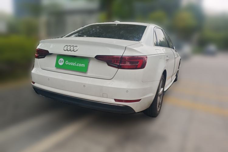 Used Audi A4L 2018 30th Anniversary Edition 30 TFSI Ambition Model