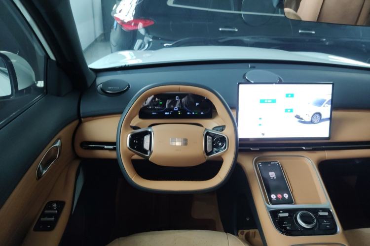 Used Geely Galaxy Xingjian 7 EM-i 2025 120km Launch+ Version Steering Wheel
