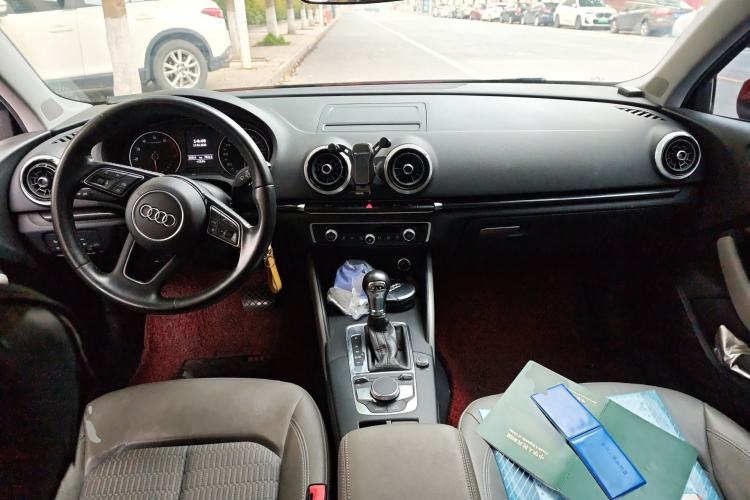 Used Audi A3 2019 Limousine 35 TFSI Fashion Edition China VI Emission Standard