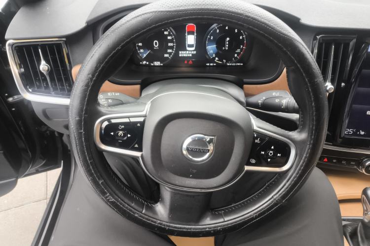 Used Volvo S90 2016 T6 AWD Zhiya Edition
