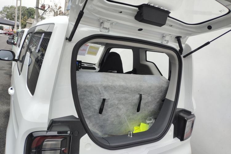 Used Geely Galaxy Panda 2024 Panda Mini 200km Endurance Bear