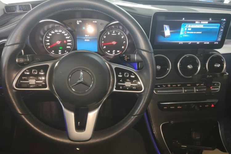Used Mercedes-Benz C-Class 2019 C 180 L Fashion Edition Sport Version Steering Wheel