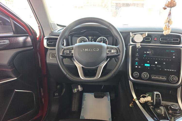 Used Lynk & Co 01 2019 2.0T Four-Wheel Drive Genie Pro Version China VI Standard