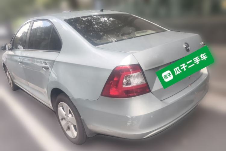 Used Skoda Rapid 2013 1.6L Automatic Smart Selection Model