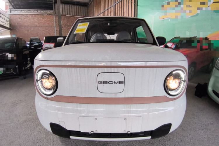 Used Geely Galaxy Panda 2024 Panda Mini 200km Endurance Bear Front