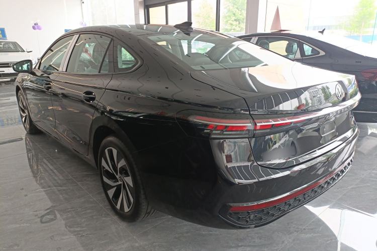 Used Volkswagen Passat 2026 Model, Pro 380TSI Xingkong Longyun Edition Exterior 2
