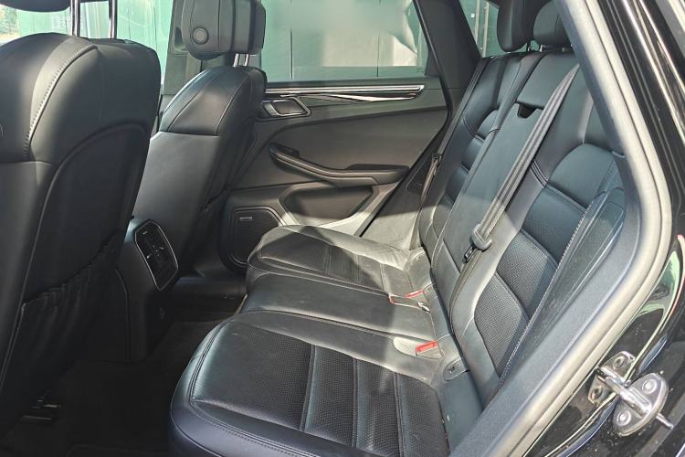 Used Porsche Macan 2017 Macan Turbo 3.6T