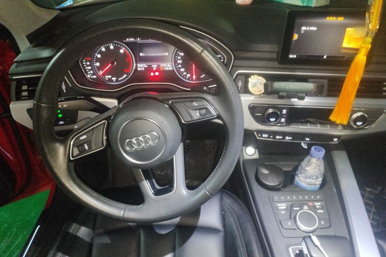 Used Audi A4L 2019 40 TFSI Ambition Version China V