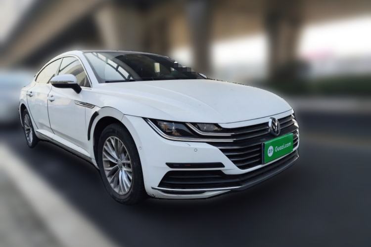 Used Volkswagen FAW-Volkswagen CC 2019 330TSI Glamour Edition China V Standard Front Right 45 Deg