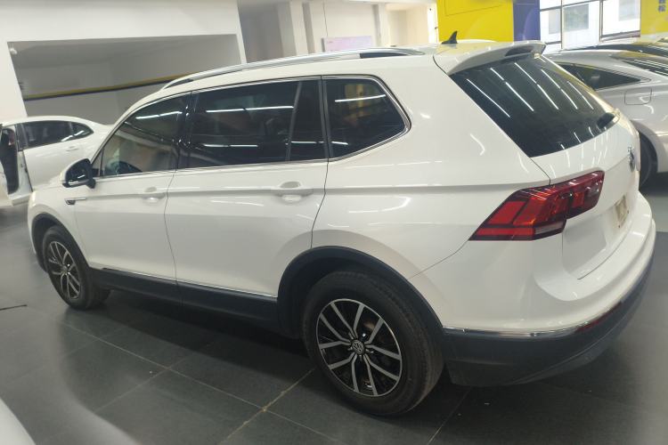 Used Volkswagen Tiguan L 2018 Facelift 330TSI Automatic Two-Wheel Drive Luxury Edition