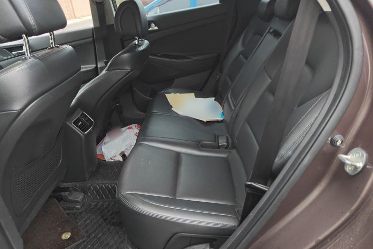 Used Hyundai Tucson 2015 1.6T Dual-Clutch Two-Wheel-Drive Smart Model
