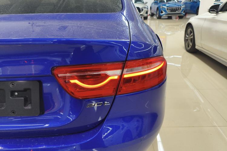 Used Jaguar XEL 2019 2.0T 200 PS Deluxe Edition
