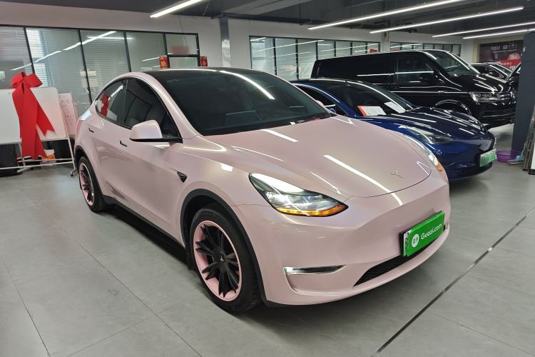 Used Tesla Model Y 2024 Long-Range All-Wheel-Drive Version

