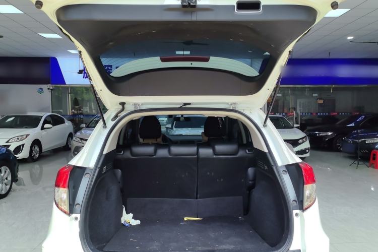 Used Honda Vezel 2020 1.5L CVT Pioneer Edition
