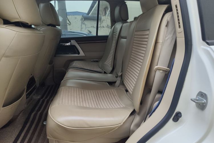 Used Toyota Land Cruiser 2012 4.6L Automatic VX-R