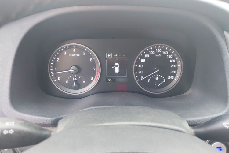 Used Hyundai Tucson 2015 1.6T Dual-Clutch Two-Wheel-Drive Smart Model