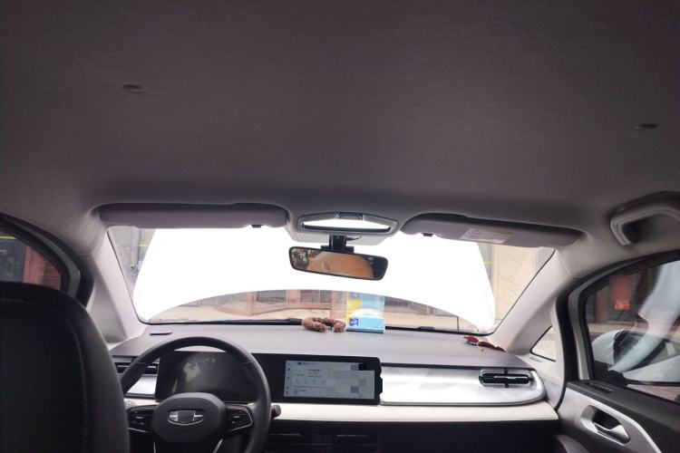 Used Geometry E Firefly 2023 320KM Cute & Handsome Tiger 5 Seats