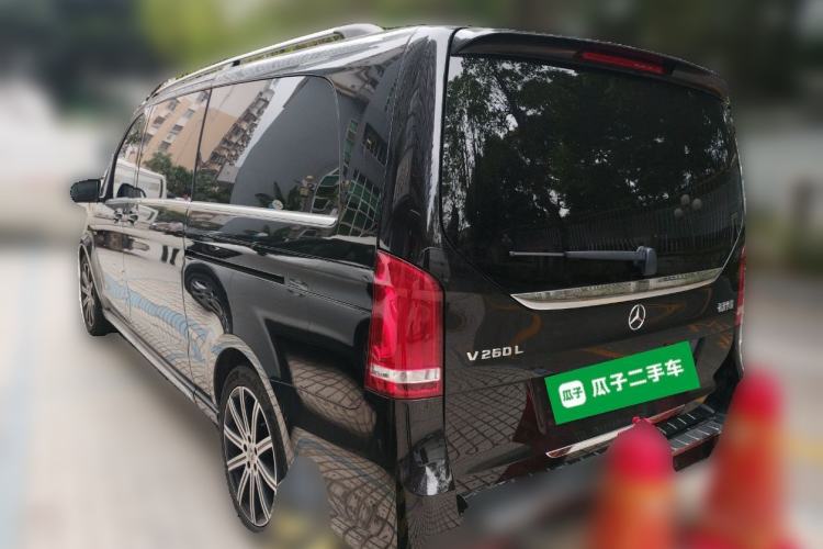 Used Mercedes-Benz V-Class 2022 V 260 L Long-wheelbase Luxury Edition