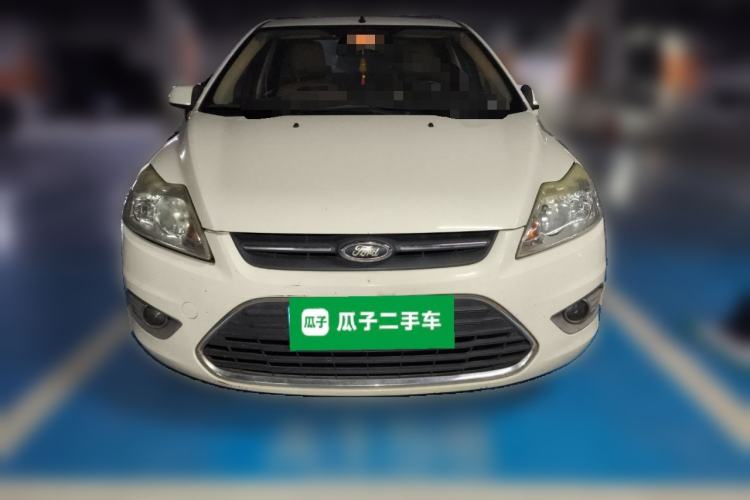 Used Ford Focus 2013 Sedan Classic 1.8L Manual Fashion Edition