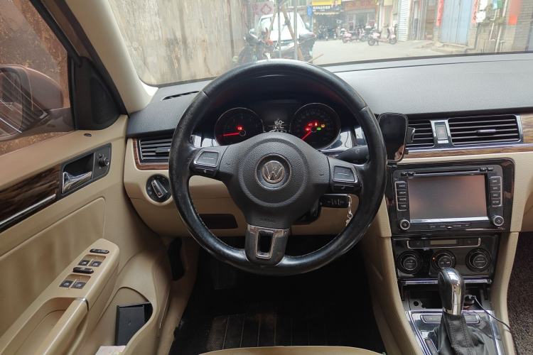 Used Volkswagen Bora 2013 1.6L Automatic Luxury Model