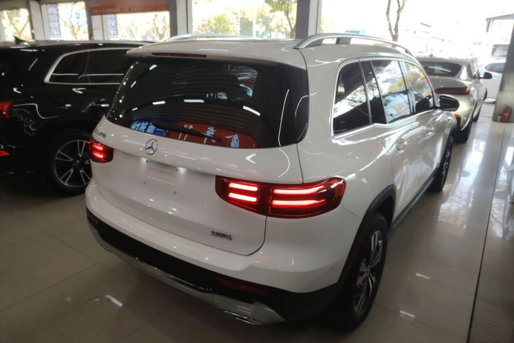 Used Mercedes-Benz GLB 2024-Year Restyled GLB 200 Dynamic Edition
