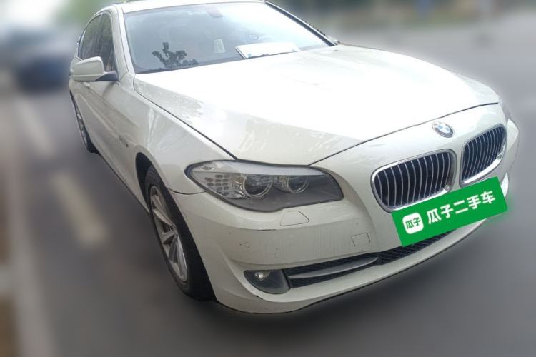 Used BMW 5 Series 2013 525Li Luxury Model Front Right 45 Deg