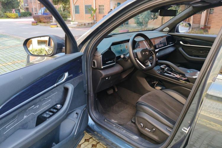 Used Geely Auto Monjaro L 2024 2.0TD High-Power Automatic Two-Wheel Drive Skyline Edition