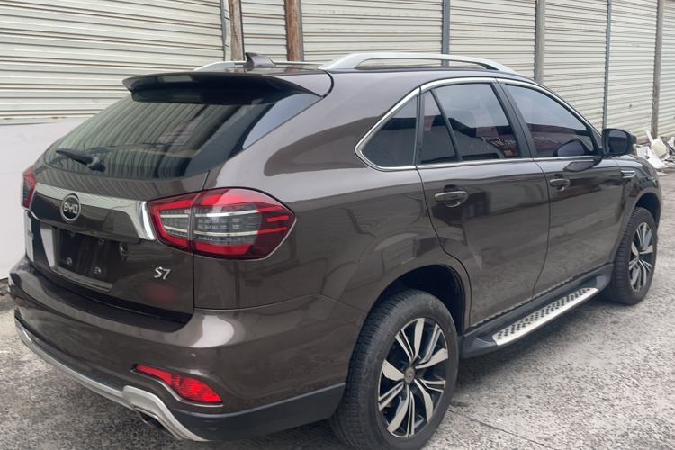 Used BYD S7 2017 2.0T Automatic Prestige Edition