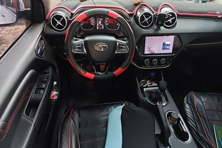 Used Soueast DX3 2018 1.5L Manual Luxury Model
