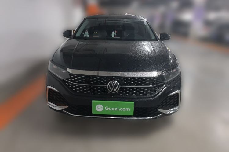 Used Volkswagen Passat 2024 330TSI Starry Elite Edition Front