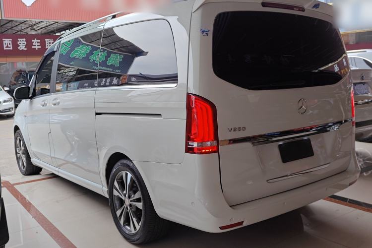 Used Mercedes-Benz V-Class 2016 V 260 Prestige Edition
